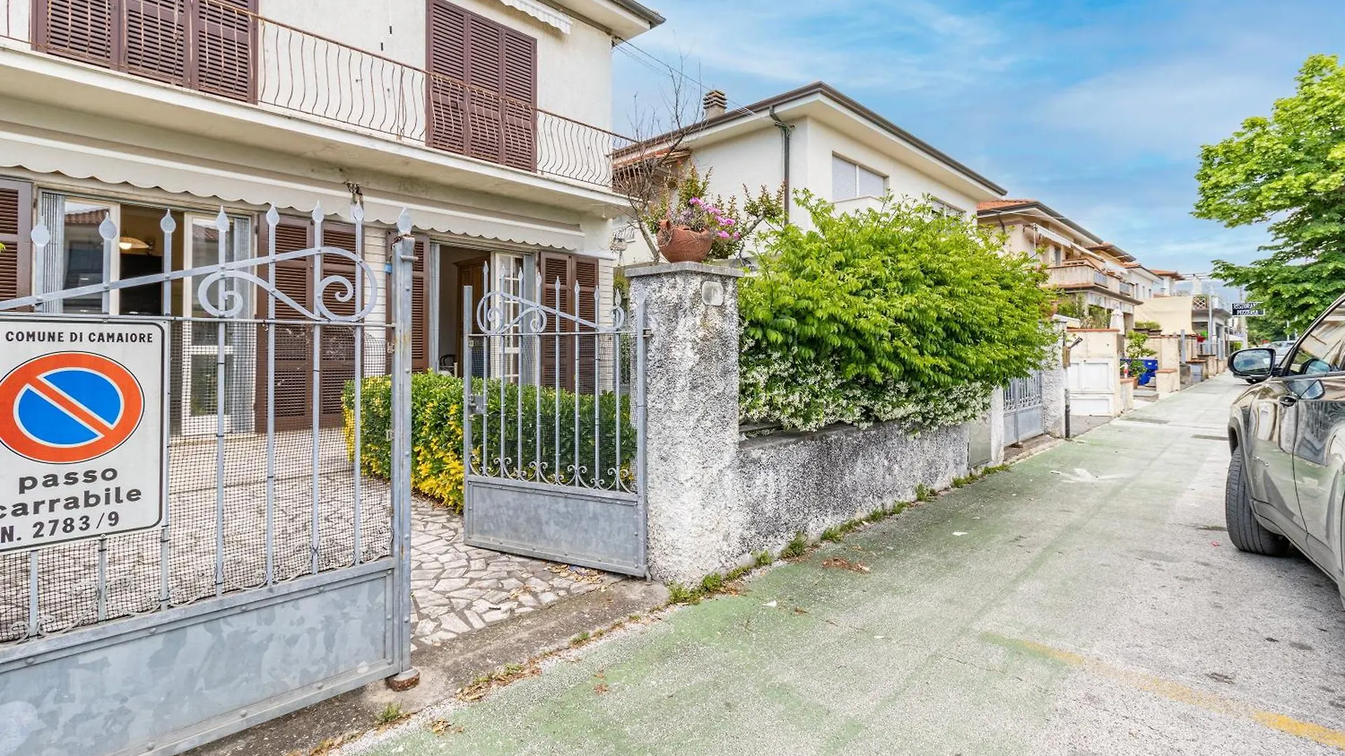 Holiday home Casa Lidia 900M From Sea - Happy Rentals Lido di Camaiore Italy