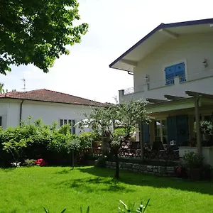 Casa Grischuna Lido di Camaiore