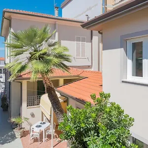 Casa Mare Gemma Lido di Camaiore